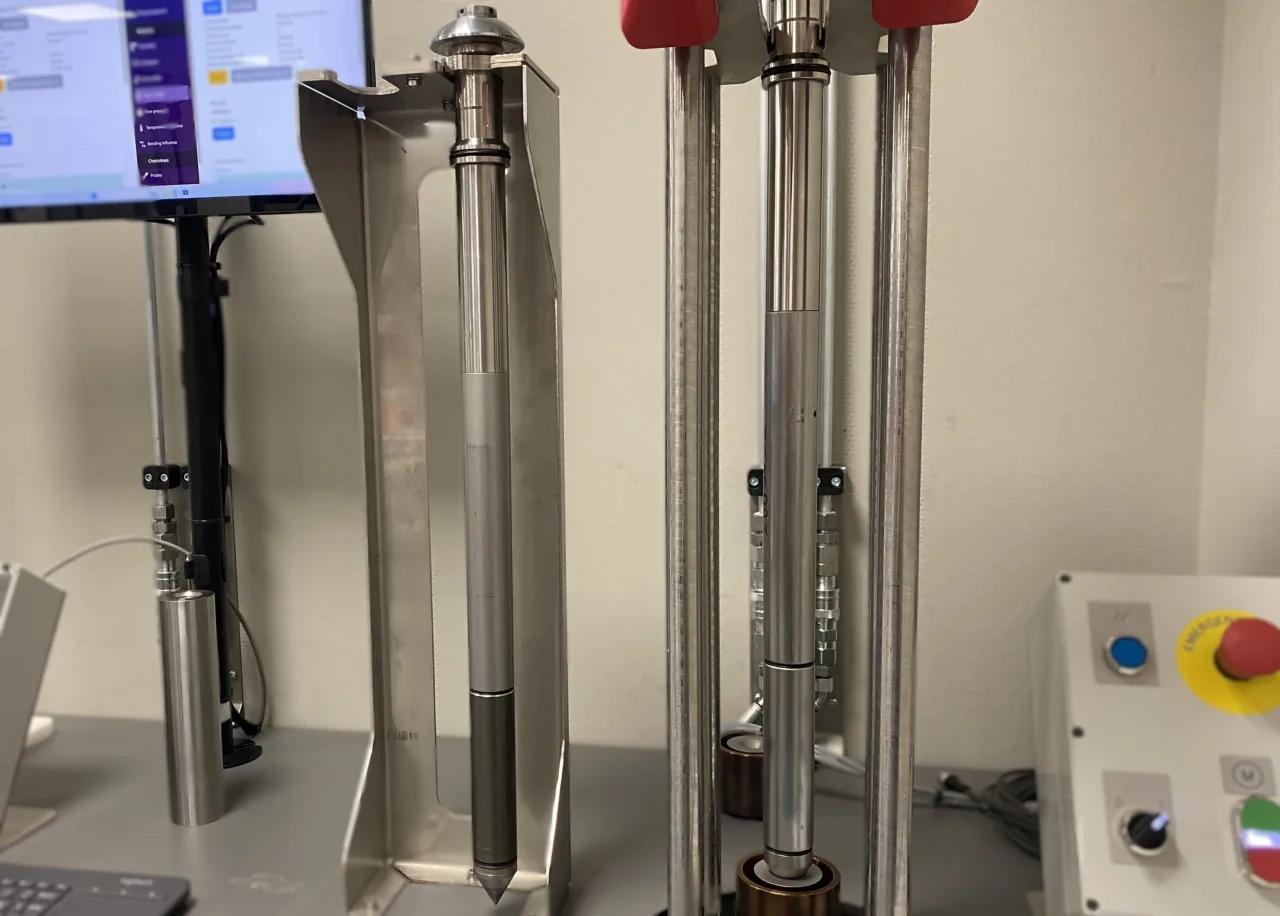 A.P. van den Berg offers ISO/IEC 17025-accredited calibration services in accordance with the requirements of ISO 22476‑1:2022.
